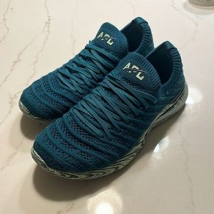APL Women’s Techloom Wave Limited Edition Teal Tennis Shoes